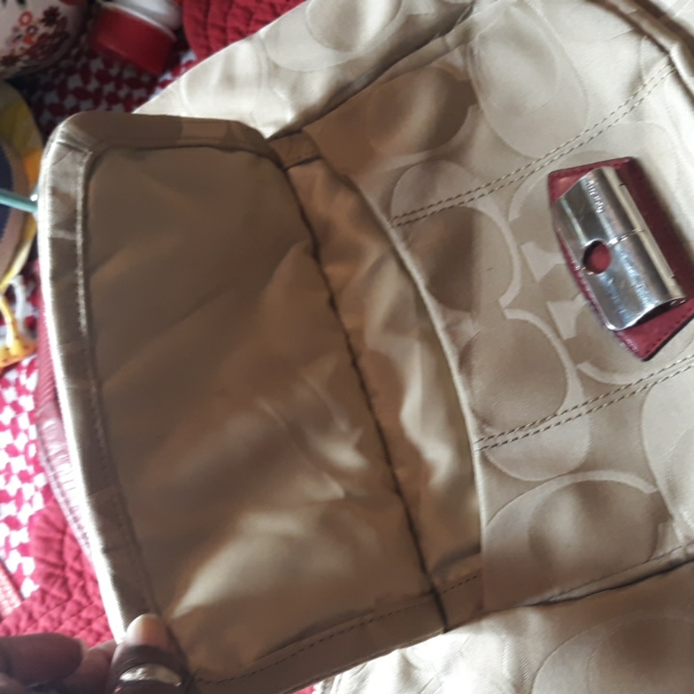 Purse - Picture 4 of 4